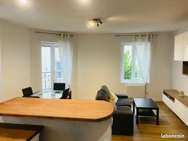 T2 meublé 43 m², proche Pépinière, Lumineux et Rénové