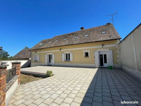 Maison 6 pièces 220 m²