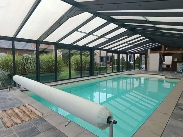 Longère de charme 225 m2 5 ch Piscine intérieure Dépendances
