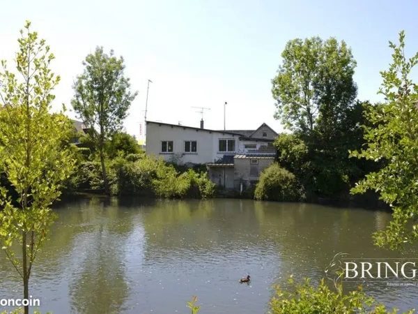 Propriété 6 pièces 135 m²
