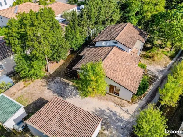 Maison 7 pièces 171 m²