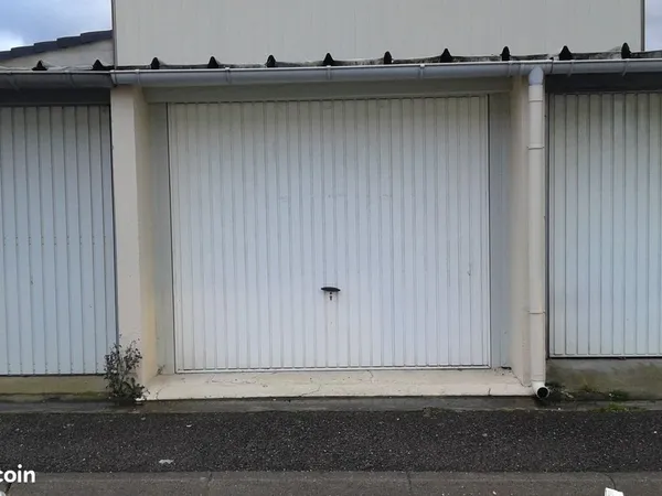 Garage/Box à vendre 15m² - TOMBLAINE 54510/ Quartier des ENSANGES