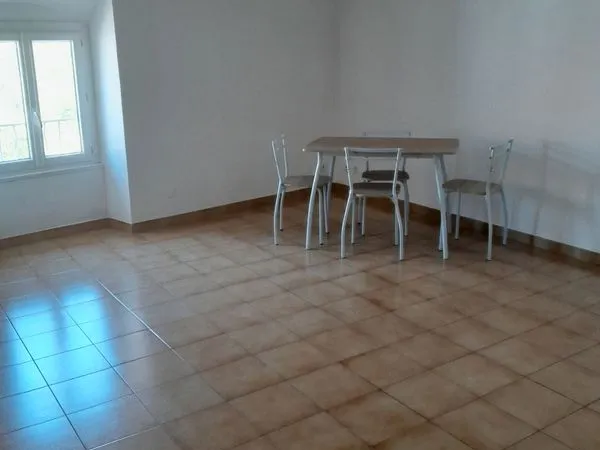 Appartement Location Eyguières 3p 43m² 630€