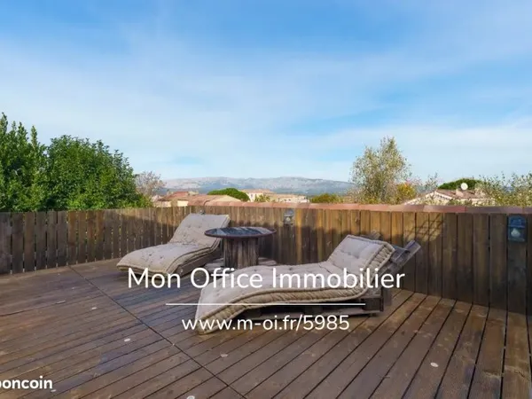 Maison 6 pièces 210 m²