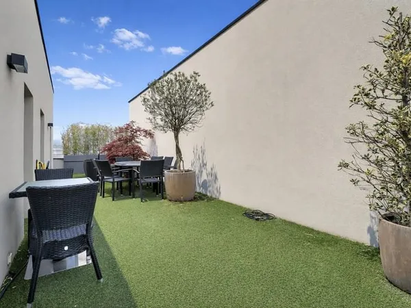 5 pièces Colombes 112 m² terrasse triple exposition proche gare
