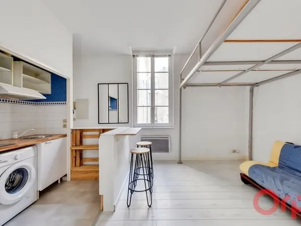 Studio 1 pièce 23 m²