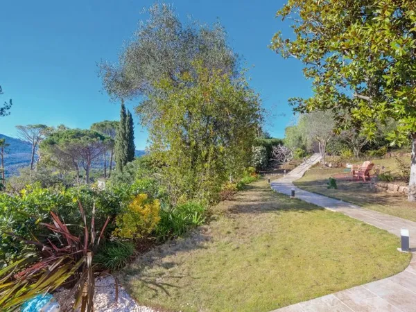 DOMAINE LE GRAND DUC - EXCLUSIVITÉ - APPARTEMENT VILLA