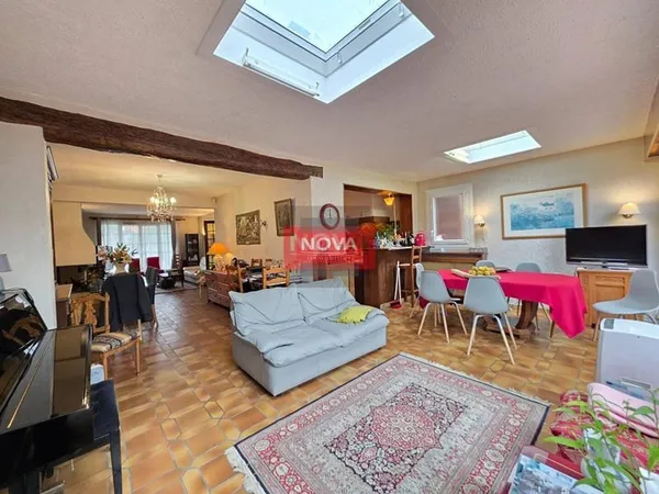 Maison 8 pièces 150 m²