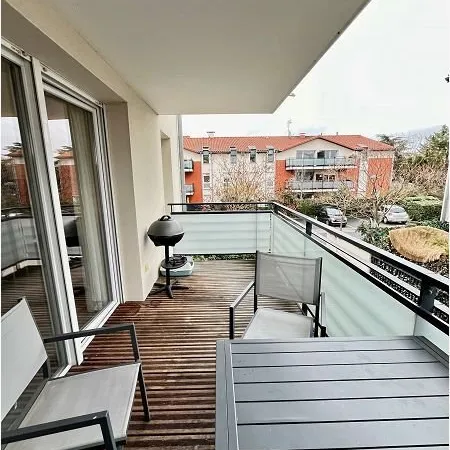 Trois pièces