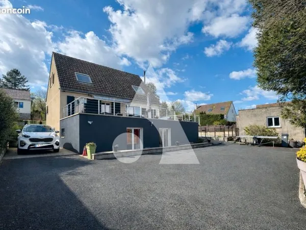 Maison 8 pièces 160 m²