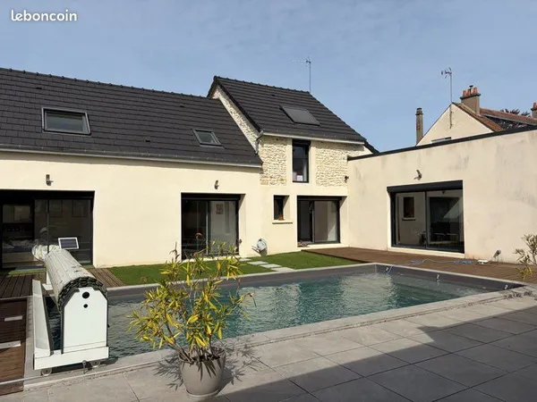 ✨ Villa rénovée - 200 m² - Prestations complètes ✨