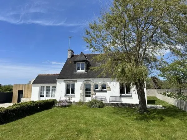 Maison de plain-pied 6 pièces 138 m²