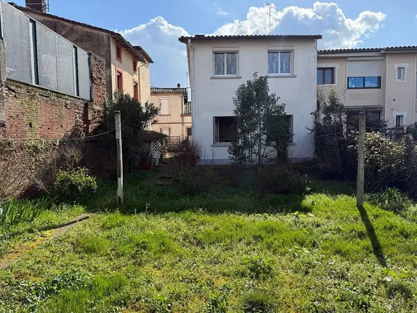 Maison Jardin garage au coeur de Villebourbon