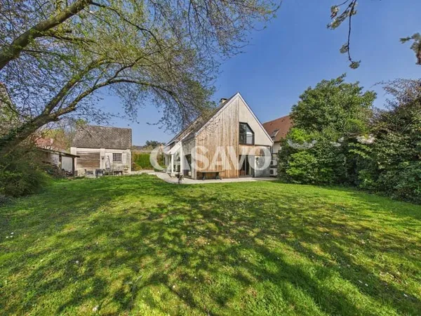 Vente Maison 7 pièces de 235m² - 95390 Saint-Prix