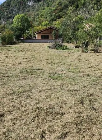 Terrain constructible 669m²