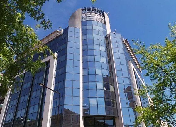 Bureaux 1329 m²