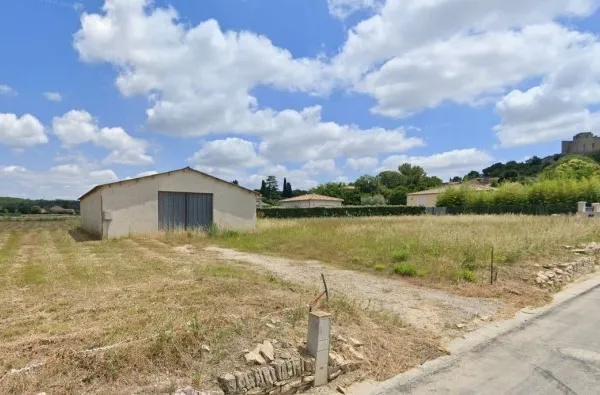 Local 192 m²