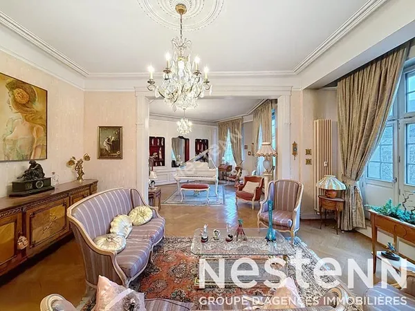 Appartement Metz 5 pièce(s) - chambre et cuisine en annexes - garages 6 voitures - combles aménageab