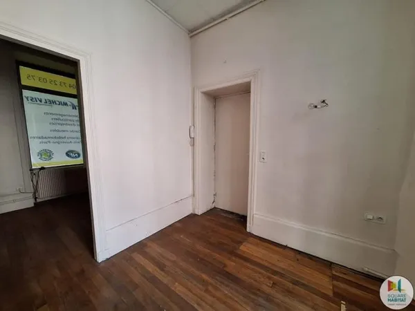 Commerce Vente Clermont-Ferrand  22m² 340€