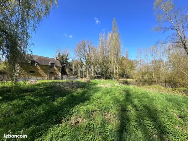 Grange 1 pièce 93 m²