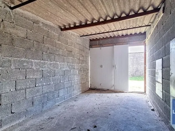 Garage/Parking 33 m²