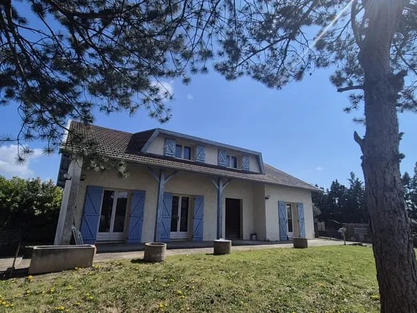 Maison familiale avec fort potentiel Chanas