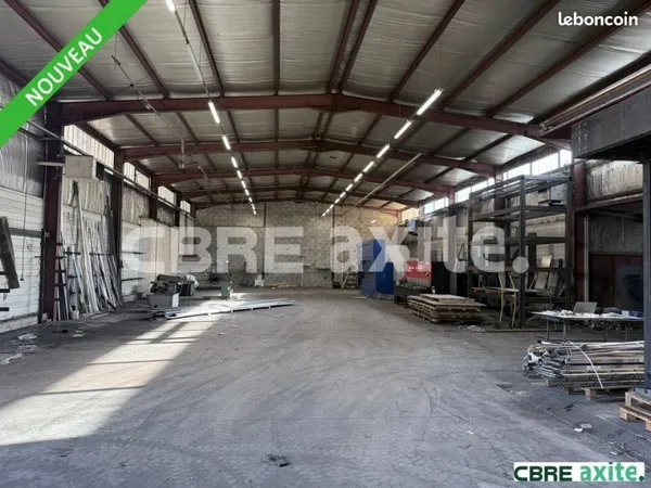 LOCAL D'ACTIVITE 699 m² SAINT-JEAN-DE-SOUDAIN