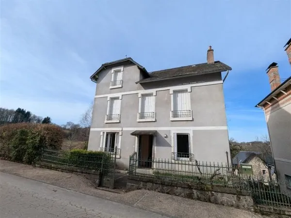 Maison 8 pièces 160 m²