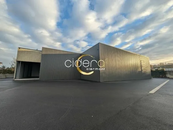 LOCAL COMMERCIAL à LOUER