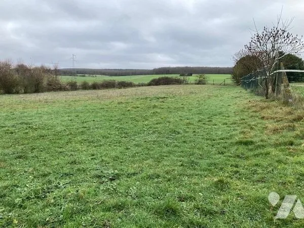 Terrain 1692 m²