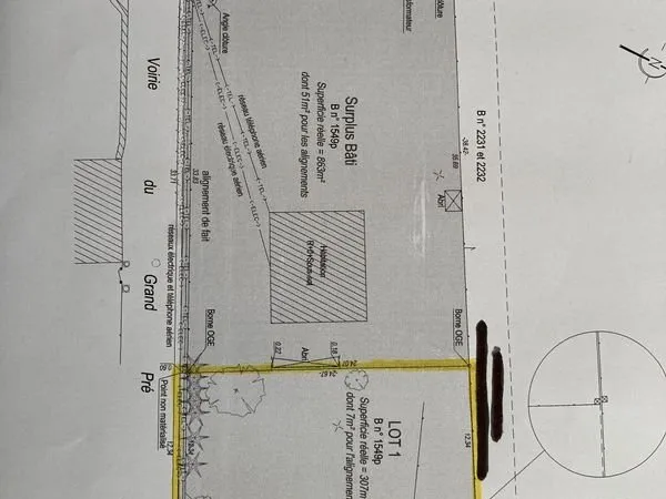 Terrain constructible de 307m2 à Oncy-sur-Ecole 91490