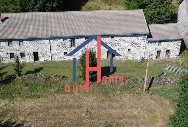 Maison 1 pièce 300 m²