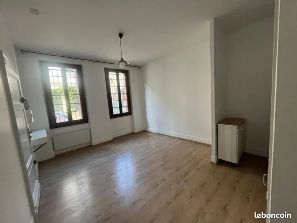Studio 1 pièce 22 m²