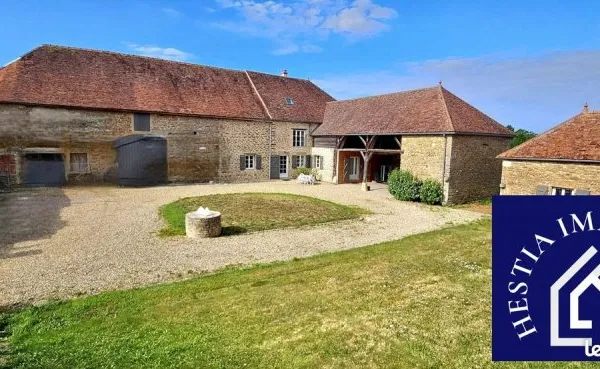 Ferme 8 pièces 381 m²