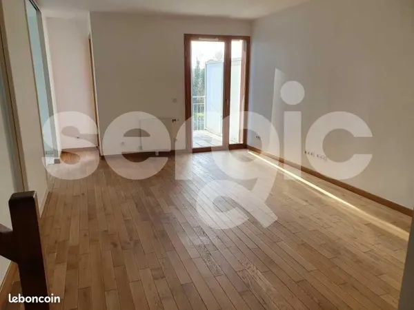 Appartement 4 pièces 90 m²