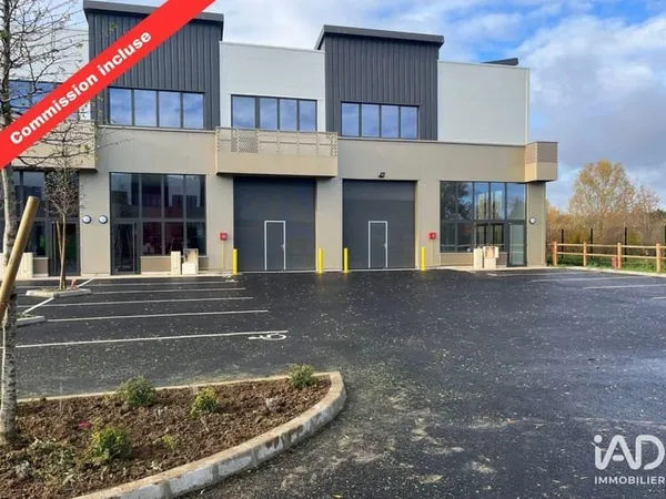 Local commercial 464 m²