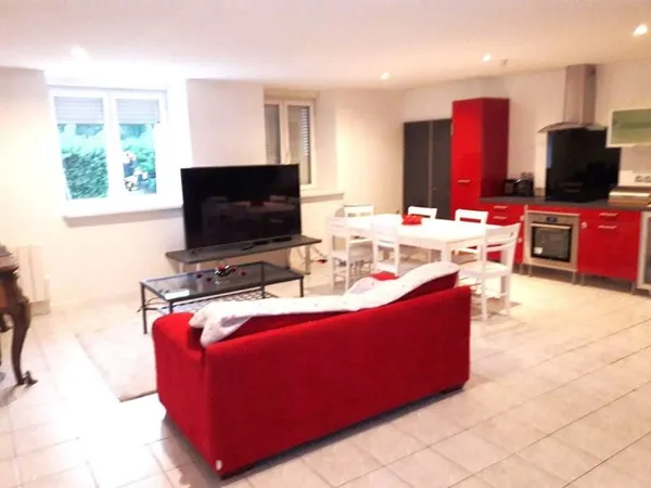 Maison 8 pièces 165 m²