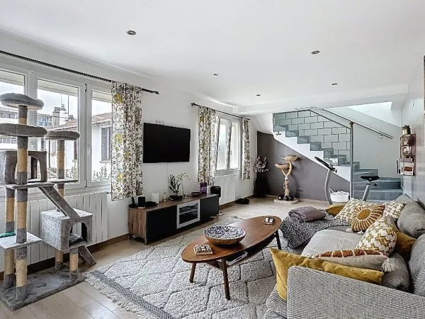 Maison Neuilly-Plaisance 6 pièce(s) 120m2