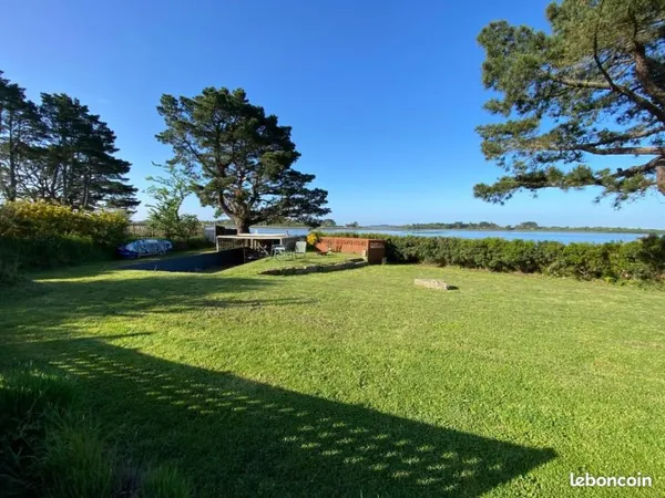 Maison 7 pièces 220 m²