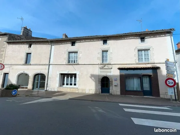 Maison 10 pièces 250 m²