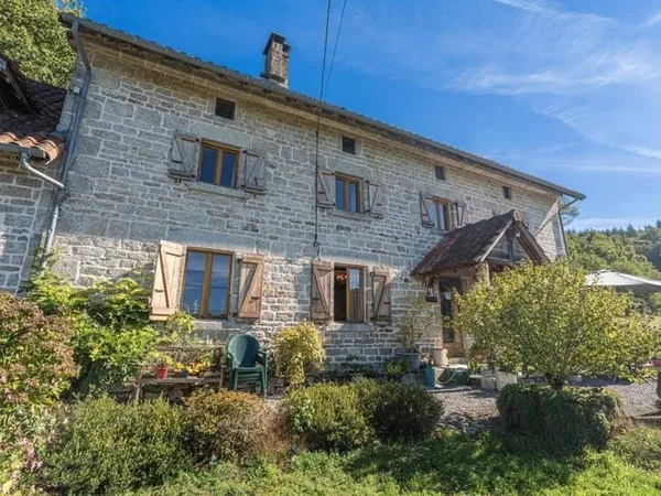 Maison 6 pièces 197 m²