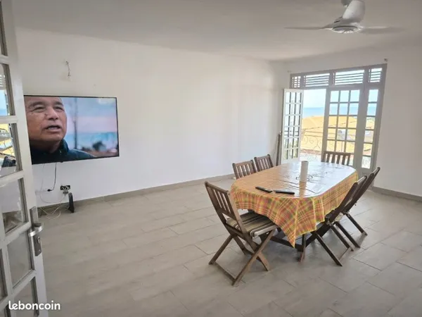 A louer maison haut de maison