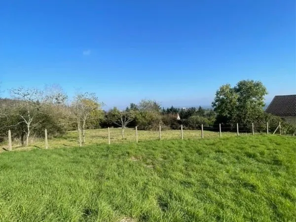 Parcelle de terrain à Montcenis