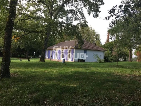 Maison de plain-pied 6 pièces 116 m²