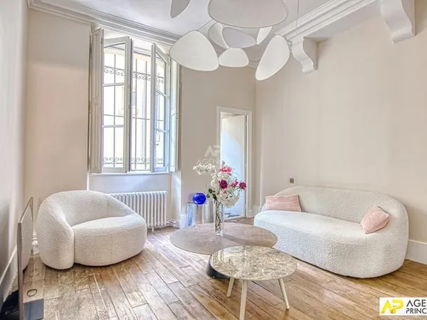 Versailles Notre-Dame - Appartement 3 pièces 68.12 m² CARREZ