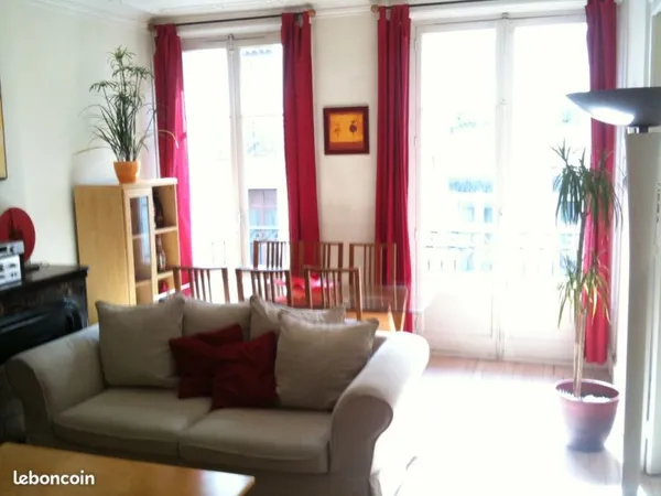 👉 HYPER CENTRE VILLE 🏢 cosy et idéalement situé entre la place Dorian et avenue de la Libération