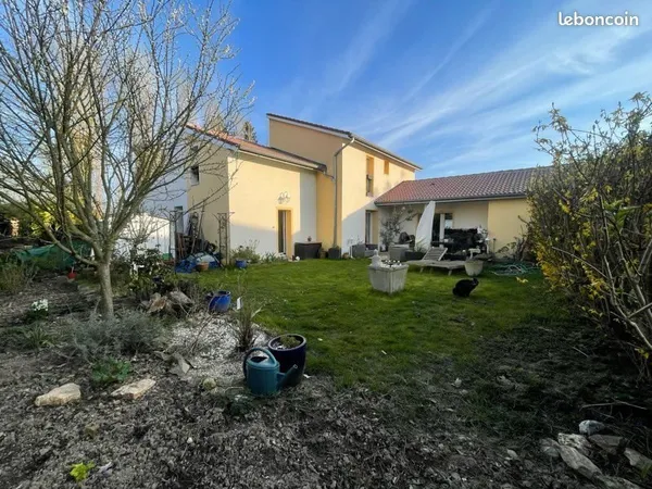 Maison 1 étage 98 m2 avec terrain
