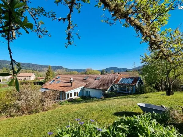 Ferme 9 pièces 244 m²