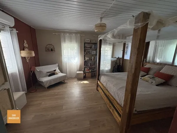 Maison avec dépendance - Trois Mares - Le Tampon