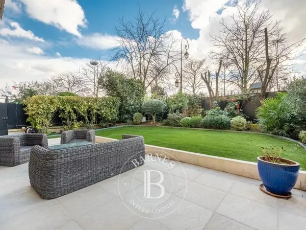 Neuilly Bois proche Paris 16e- Appartement 3 chambres - Rez-de-jardin